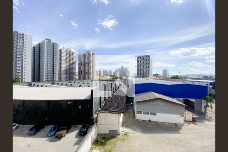 Sala de apartamento para alugar com 2 quartos, 34m² em Parque Industrial Tomas Edson, São Paulo