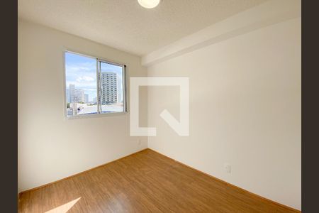 Quarto 2 de apartamento para alugar com 2 quartos, 34m² em Parque Industrial Tomas Edson, São Paulo
