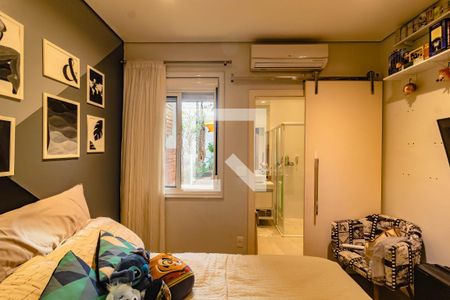 Casa à venda com 3 quartos, 450m² em Cidade Vargas, São Paulo