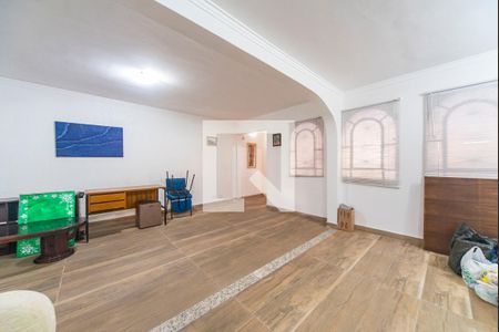 Sala de casa à venda com 4 quartos, 240m² em Campestre, Santo André