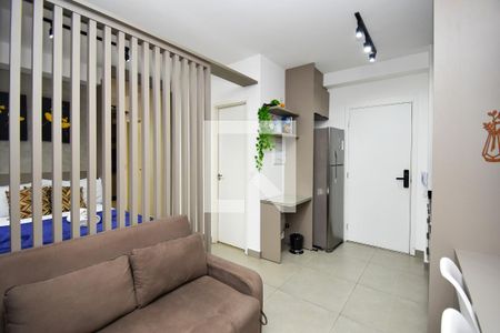 Sala de kitnet/studio para alugar com 1 quarto, 27m² em Pinheiros, São Paulo