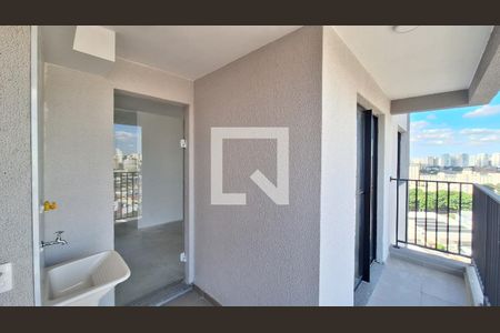 Varanda e área de serviço de apartamento à venda com 2 quartos, 43m² em Lapa de Baixo, São Paulo