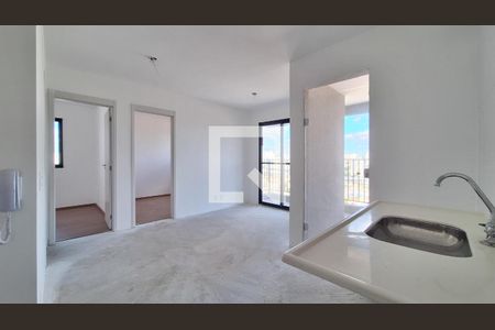 Sala/Cozinha de apartamento à venda com 2 quartos, 43m² em Lapa de Baixo, São Paulo