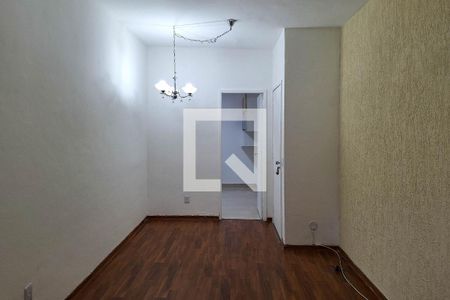 Sala de apartamento para alugar com 2 quartos, 50m² em Santa Rosa, Niterói