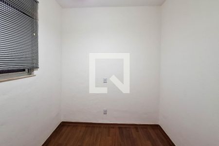 Quarto 1 de apartamento para alugar com 2 quartos, 50m² em Santa Rosa, Niterói