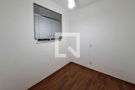 Quarto 1 de apartamento para alugar com 2 quartos, 50m² em Santa Rosa, Niterói