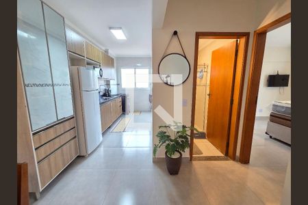 Sala de apartamento para alugar com 1 quarto, 65m² em Vila Tupi, Praia Grande