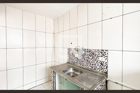 Cozinha de apartamento para alugar com 2 quartos, 56m² em Vila Ré, São Paulo