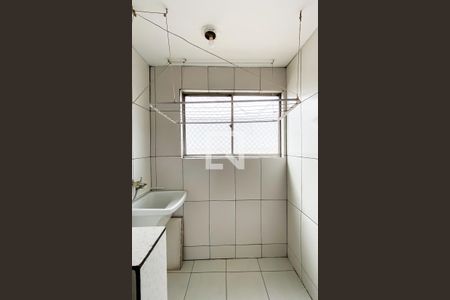 Área de Serviço de apartamento para alugar com 2 quartos, 56m² em Vila Ré, São Paulo