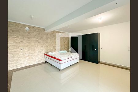 Quarto de casa para alugar com 1 quarto, 70m² em Forquilhas, São José