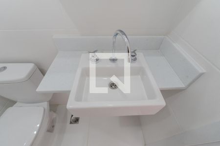 Banheiro de apartamento para alugar com 1 quarto, 27m² em Bela Vista, São Paulo