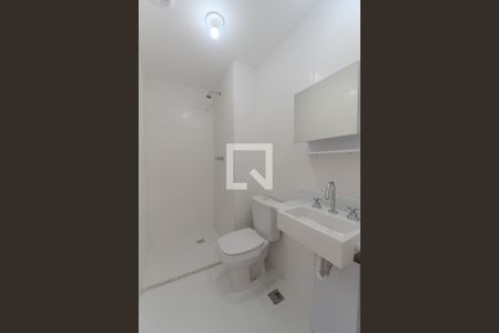 Banheiro de apartamento para alugar com 1 quarto, 27m² em Bela Vista, São Paulo