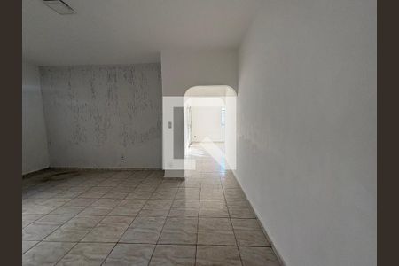 Casa para alugar com 3 quartos, 430m² em Setor Sudoeste, Goiânia