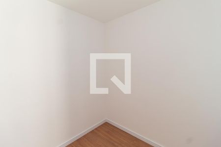 Quarto 1 de apartamento para alugar com 2 quartos, 36m² em Chacara Santa Lucia, Carapicuíba