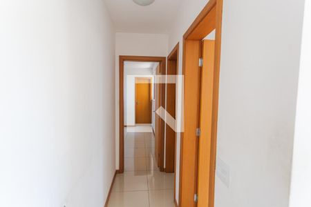 Corredor de apartamento à venda com 2 quartos, 80m² em Santa Tereza, Belo Horizonte