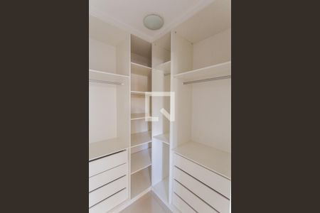 Closet da Suíte de apartamento à venda com 2 quartos, 80m² em Santa Tereza, Belo Horizonte