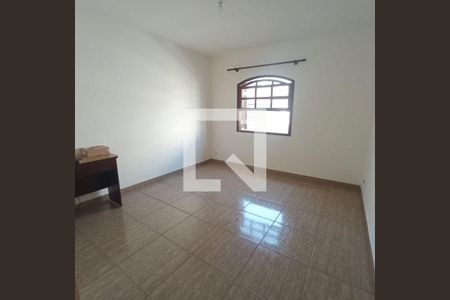 Casa à venda com 3 quartos, 200m² em Jardim Maia, Guarulhos