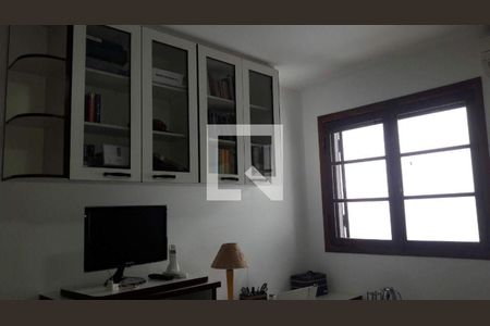 Casa à venda com 3 quartos, 528m² em Vila Rosalia, Guarulhos