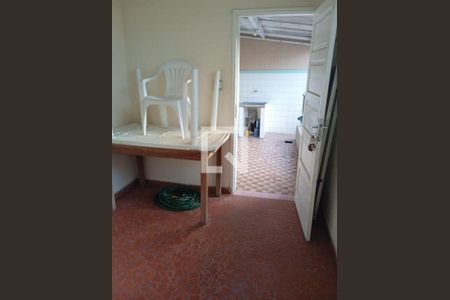 Casa à venda com 3 quartos, 130m² em Vila Rosalia, Guarulhos