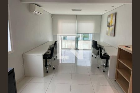 Casa à venda com 3 quartos, 220m² em Parque Renato Maia, Guarulhos