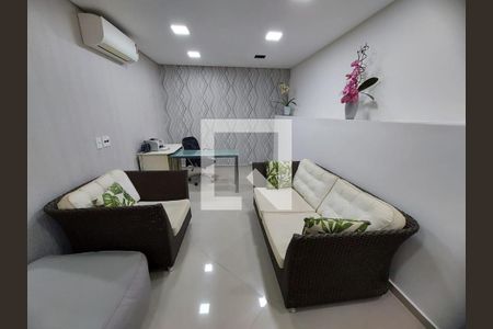 Casa à venda com 3 quartos, 137m² em Jardim Vila Galvao, Guarulhos