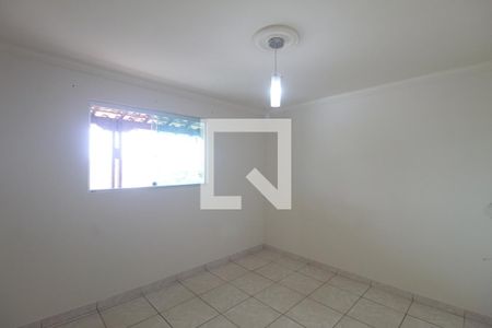 Quarto de casa para alugar com 1 quarto, 50m² em Minas Caixa, Belo Horizonte