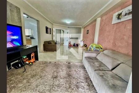 Casa à venda com 4 quartos, 400m² em Vila Rosalia, Guarulhos