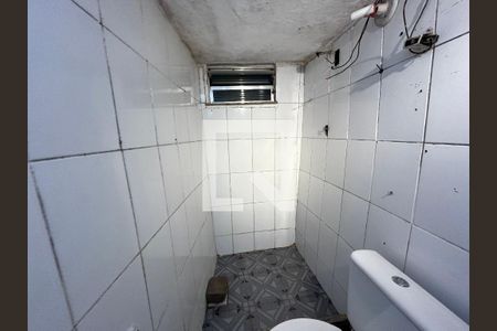 Banheiro de casa para alugar com 1 quarto, 101m² em Engenheiro Belford, Nilópolis