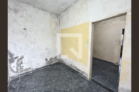 Quarto de casa para alugar com 1 quarto, 101m² em Engenheiro Belford, Nilópolis