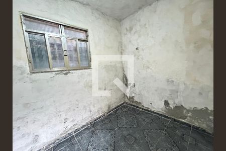 Quarto de casa para alugar com 1 quarto, 101m² em Engenheiro Belford, Nilópolis