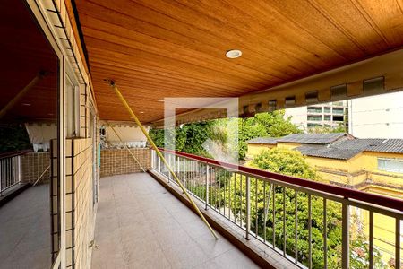 Apartamento para alugar com 3 quartos, 169m² em Laranjeiras, Rio de Janeiro