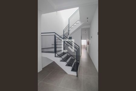 Corredor de casa para alugar com 2 quartos, 120m² em Santana, Porto Alegre