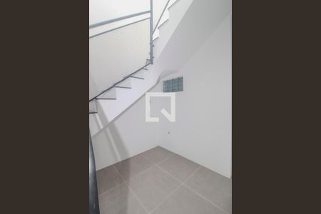 Corredor de casa para alugar com 2 quartos, 120m² em Santana, Porto Alegre
