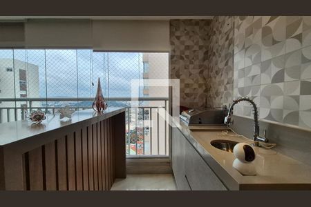 Sala de apartamento à venda com 2 quartos, 90m² em Vila Apiai, Santo André