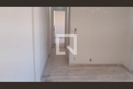 Sala de apartamento para alugar com 2 quartos, 45m² em Rocha Miranda, Rio de Janeiro