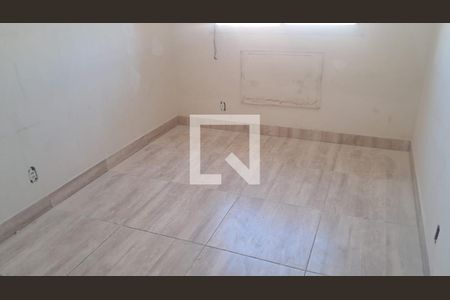 Quarto de apartamento para alugar com 2 quartos, 45m² em Rocha Miranda, Rio de Janeiro