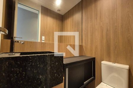 Lavabo  de apartamento para alugar com 3 quartos, 126m² em Cambuí, Campinas