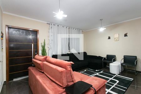 Casa para alugar com 3 quartos, 270m² em Parque Guarani, São Paulo