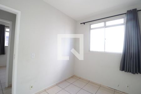 Quarto 1 de apartamento para alugar com 3 quartos, 56m² em Gávea, Uberlândia