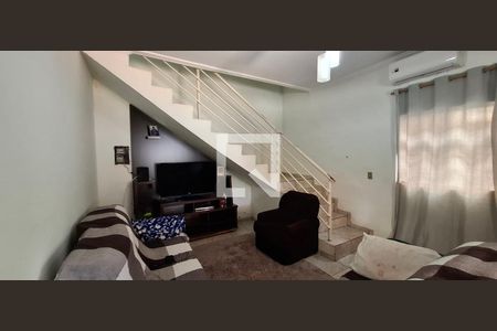 Sala de casa para alugar com 3 quartos, 90m² em Pq Res C Portinari, Ribeirão Preto