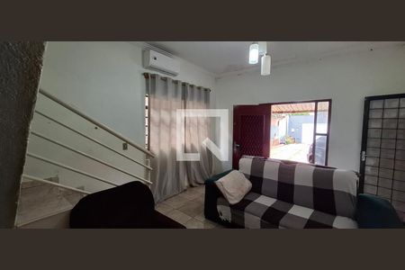 Sala de casa para alugar com 3 quartos, 90m² em Pq Res C Portinari, Ribeirão Preto