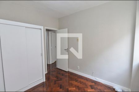 Quarto de apartamento para alugar com 2 quartos, 70m² em Tijuca, Rio de Janeiro