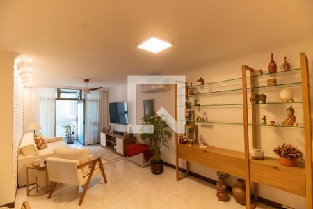 Sala de apartamento à venda com 3 quartos, 120m² em Icaraí, Niterói