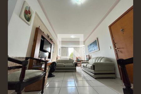 Apartamento à venda com 3 quartos, 150m² em Heliópolis, Belo Horizonte