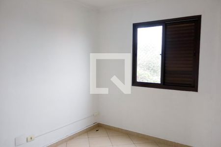 Quarto 1 de apartamento para alugar com 2 quartos, 62m² em Vila Quitauna, Osasco
