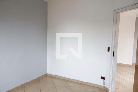 Quarto 1 de apartamento para alugar com 2 quartos, 62m² em Vila Quitauna, Osasco