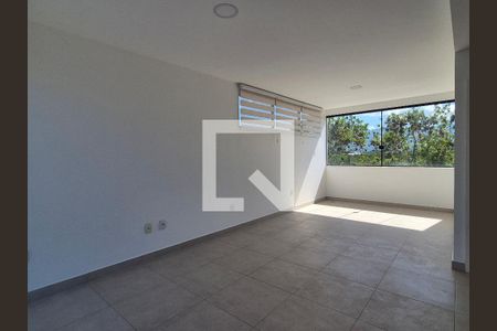 Casa de Condomínio para alugar com 3 quartos, 334m² em Recreio dos Bandeirantes, Rio de Janeiro