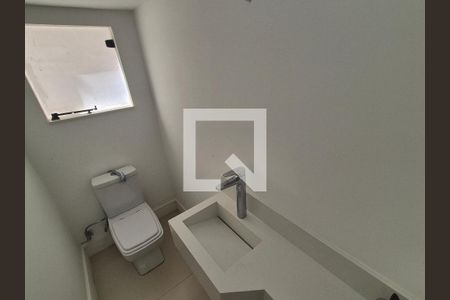 Casa de Condomínio para alugar com 3 quartos, 334m² em Recreio dos Bandeirantes, Rio de Janeiro