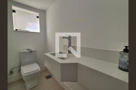 Casa de Condomínio para alugar com 3 quartos, 334m² em Recreio dos Bandeirantes, Rio de Janeiro