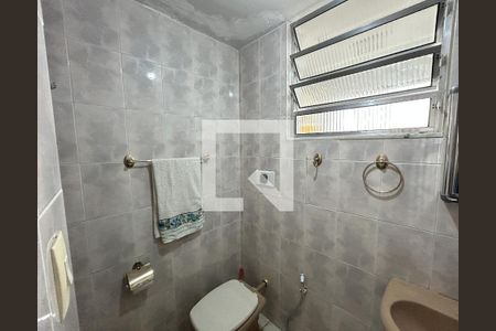 Banheiro de apartamento para alugar com 1 quarto, 45m² em Madureira, Rio de Janeiro